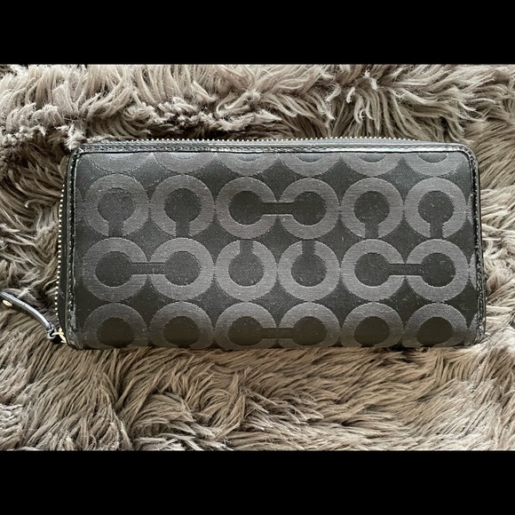 Coach Wallet - Picture 2 of 4